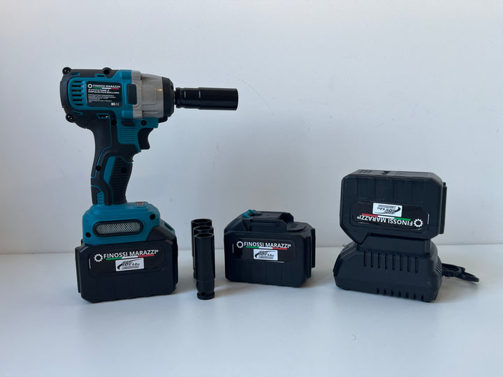 Kit Professionale 4 in  1 Con Faro Led Omaggio