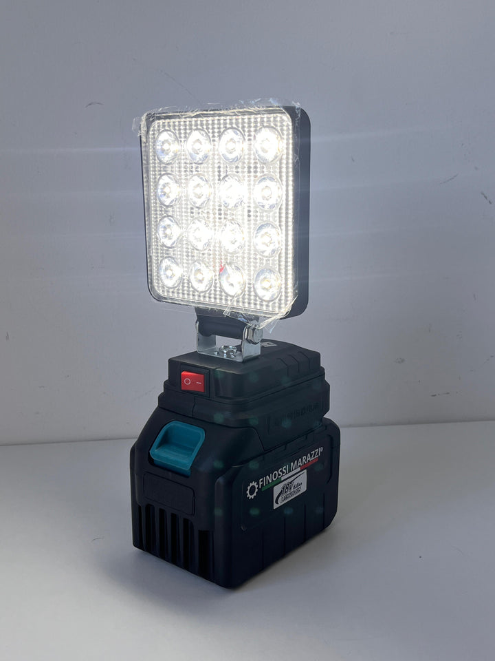 Kit Professionale 4 in  1 Con Faro Led Omaggio